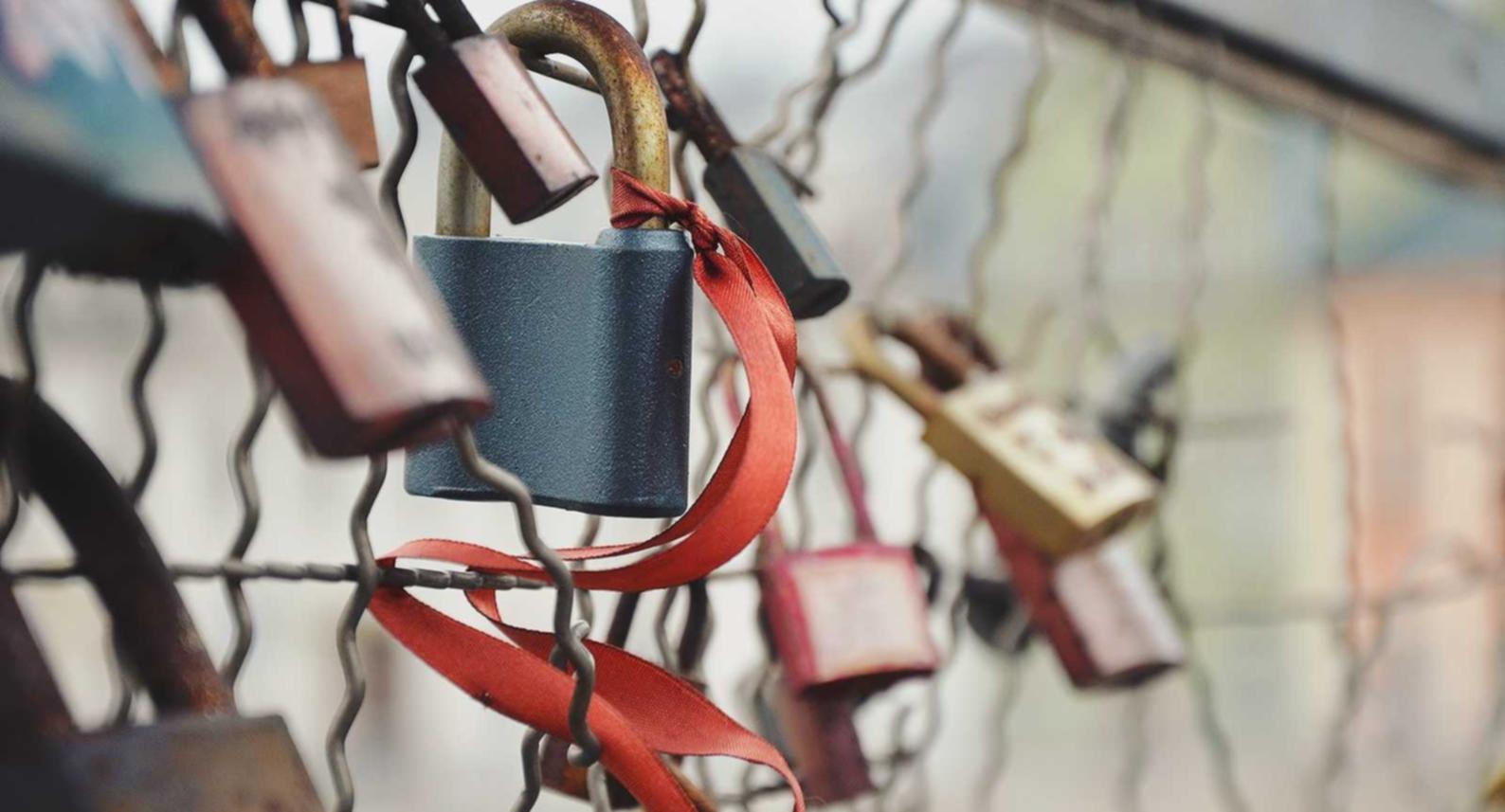 方盒欧盟扁蓝555：山西购买道具平台